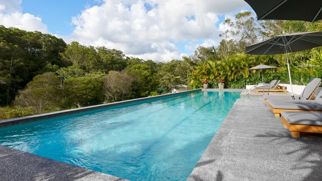 Pool banner