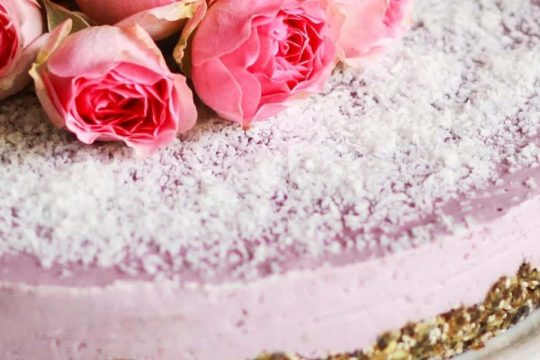 Giselle’s Raw Wild Raspberry Cheesecake